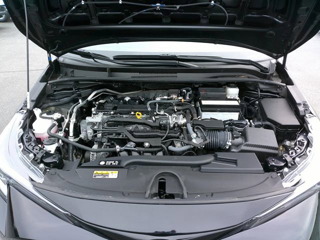 Used 2025 Toyota Corolla Hatchback w/ SE Package image 7