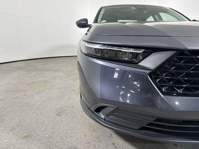 Used 2023 Honda Accord EX image 28