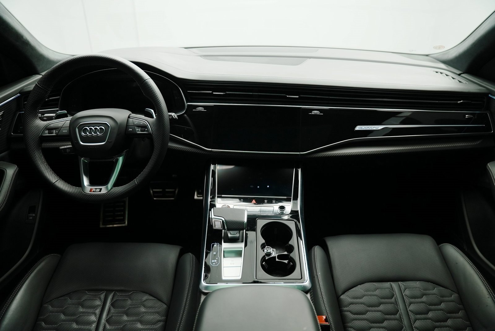 Used 2025 Audi RS Q8 performance image 36