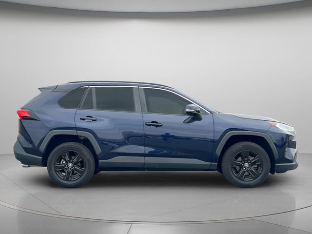 Used 2021 Toyota RAV4 XLE image 9