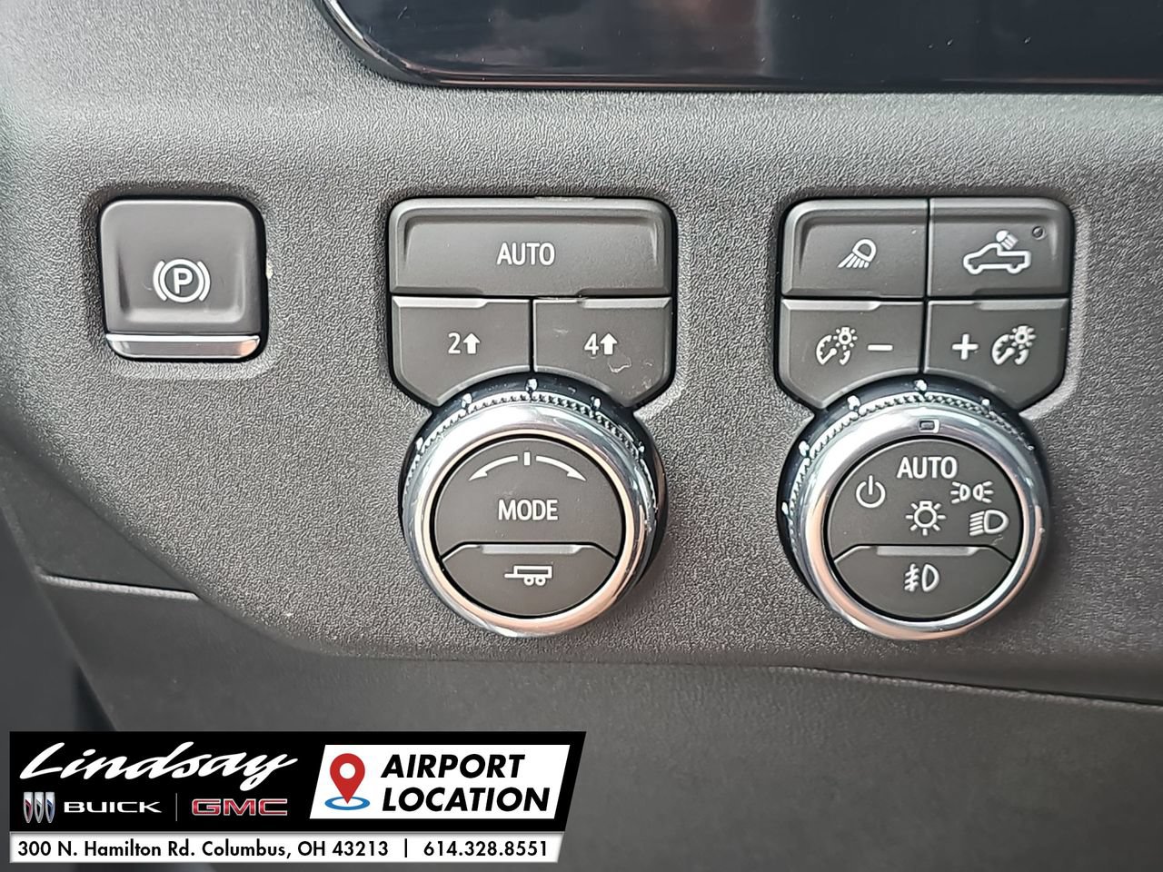 New 2026 GMC Sierra 1500 Elevation w/ Elevation Premium Package AWD/4WD image 19