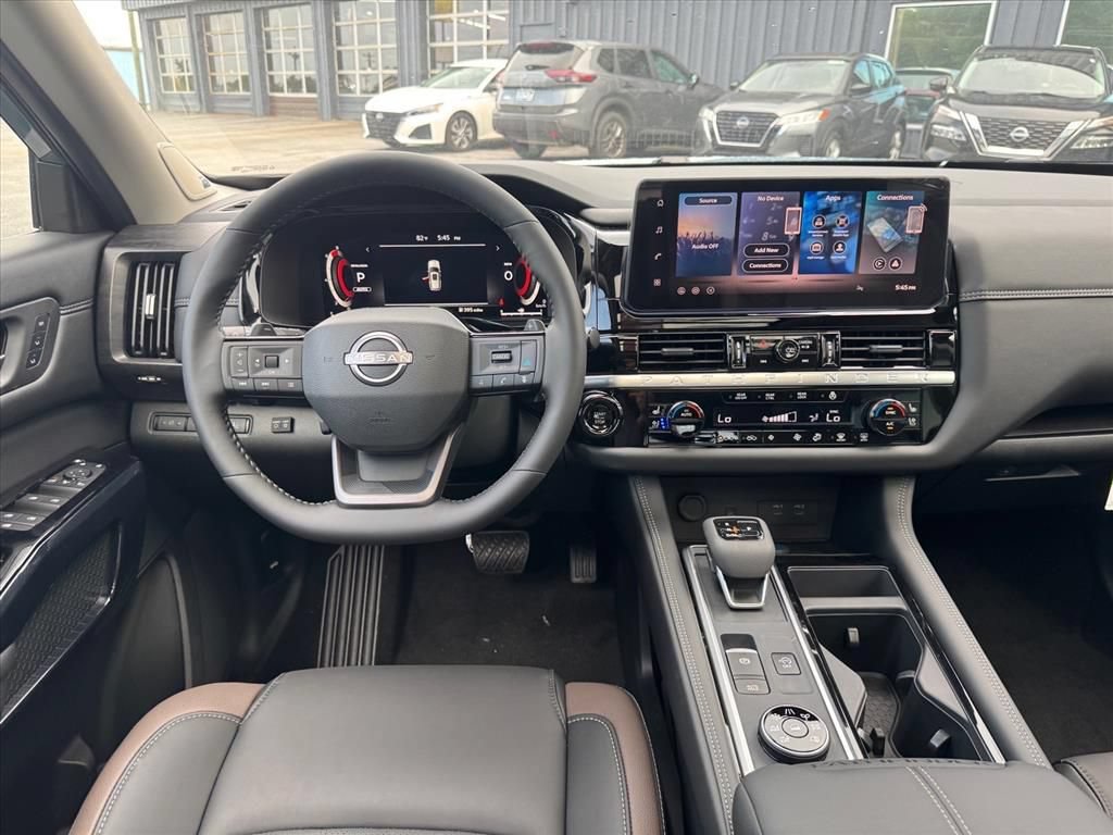 New 2026 Nissan Pathfinder Platinum w/ Lighting Package AWD/4WD image 15