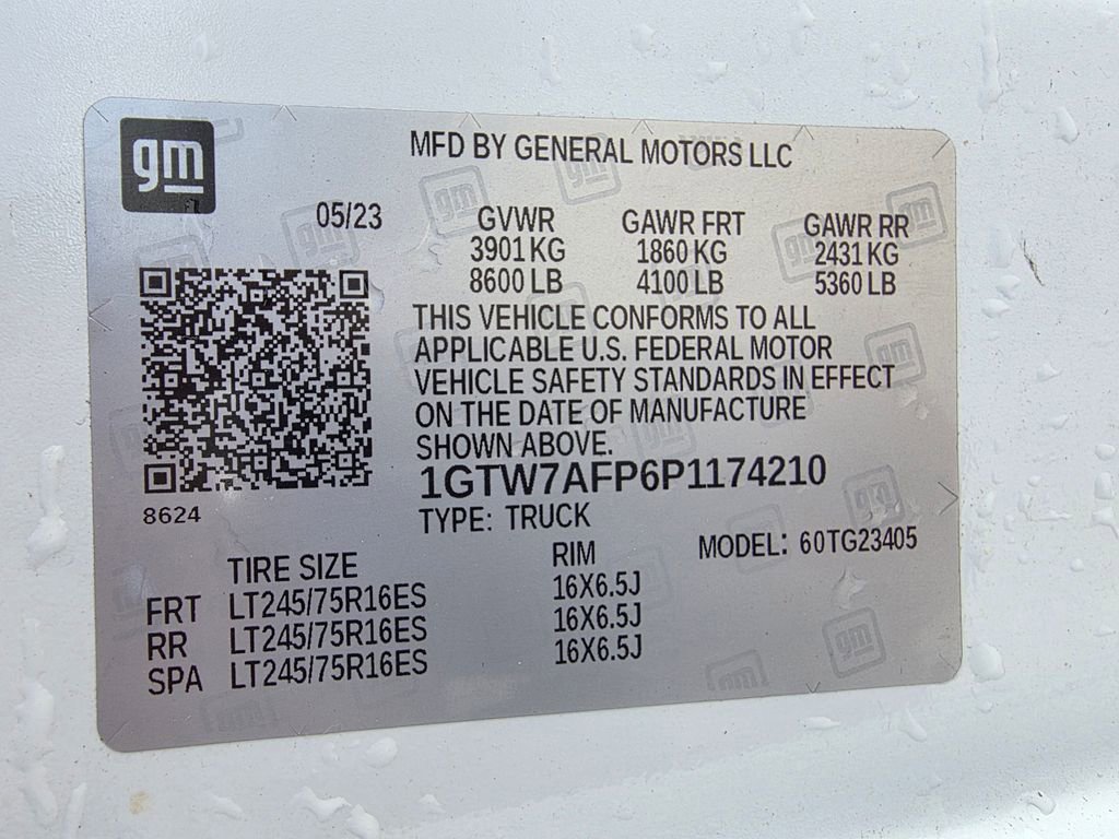 Used 2023 GMC Savana 2500 w/ Driver Convenience Package RWD image 30