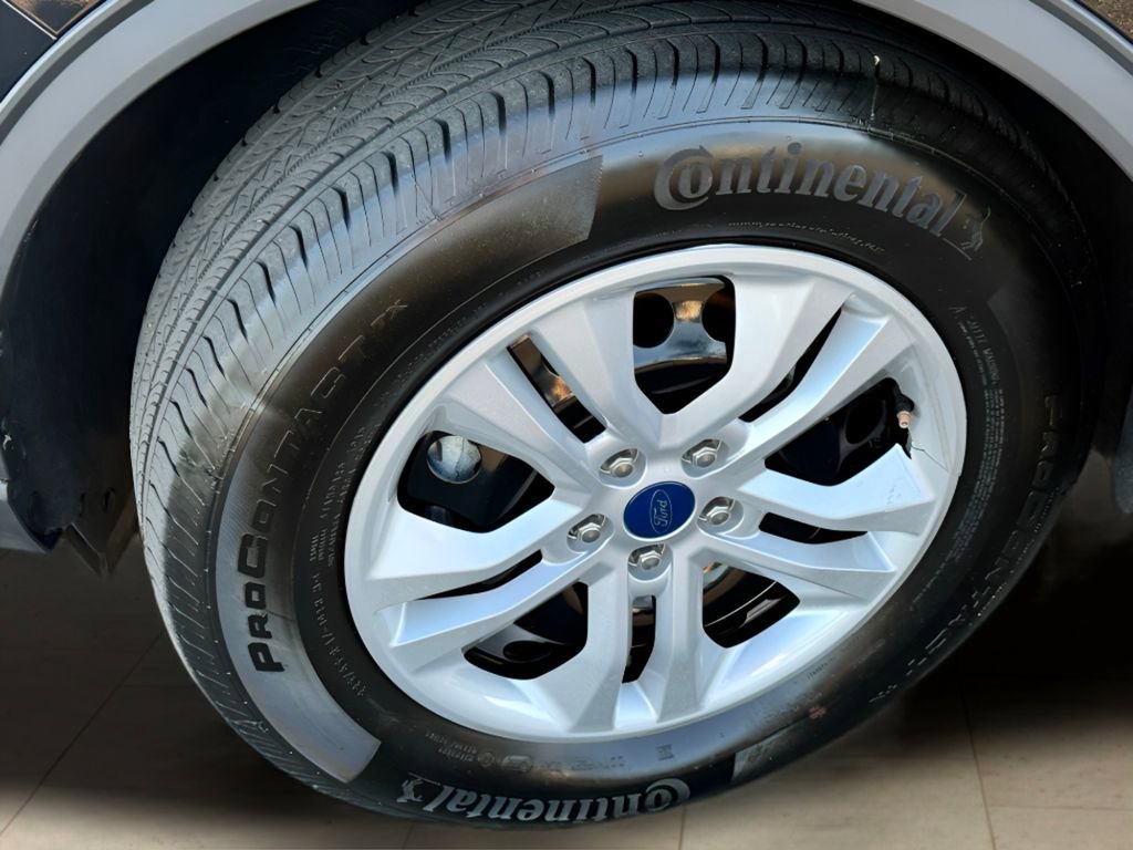 Used 2023 Ford Escape AWD image 33