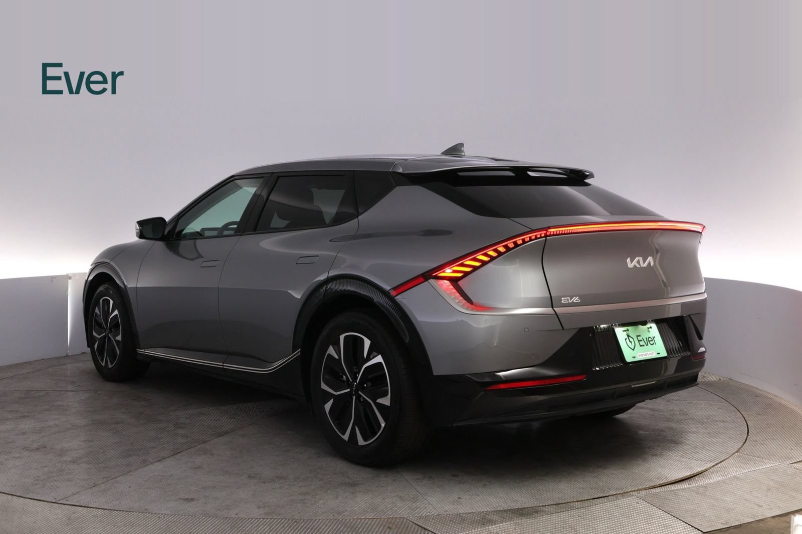 Used 2024 Kia EV6 Wind RWD image 17