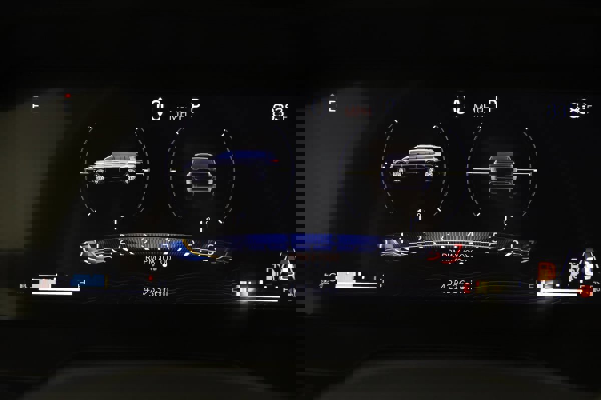 Used 2022 Jeep Grand Cherokee L Limited image 22