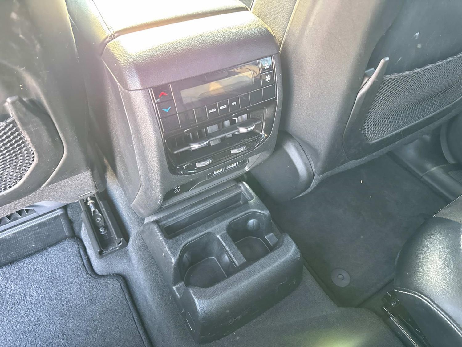 Used 2023 Jeep Grand Cherokee L Altitude image 18