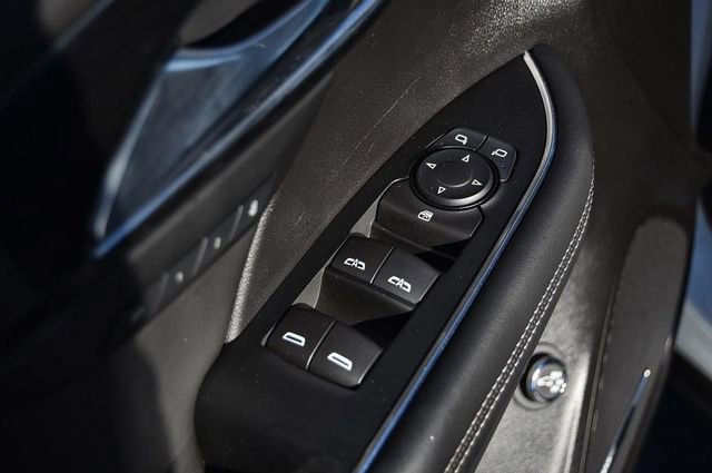 Used 2022 Buick Envision Essence w/ Technology Package I image 8