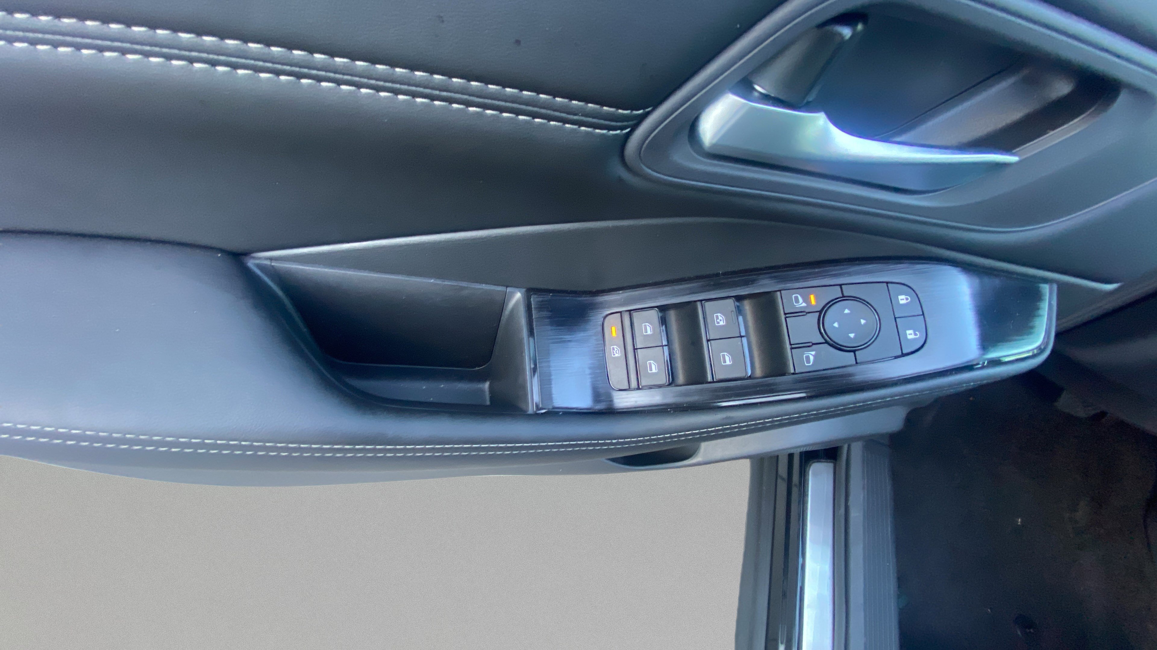 Used 2026 Nissan Rogue Dark Armor FWD image 12