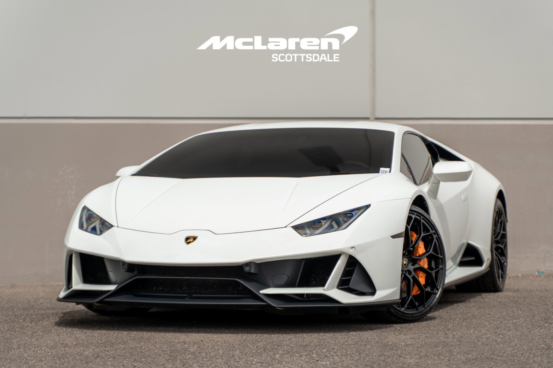 Used 2023 Lamborghini Huracan EVO image 2