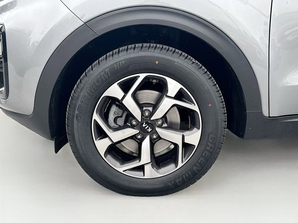 Certified 2022 Kia Sportage LX AWD/4WD image 32