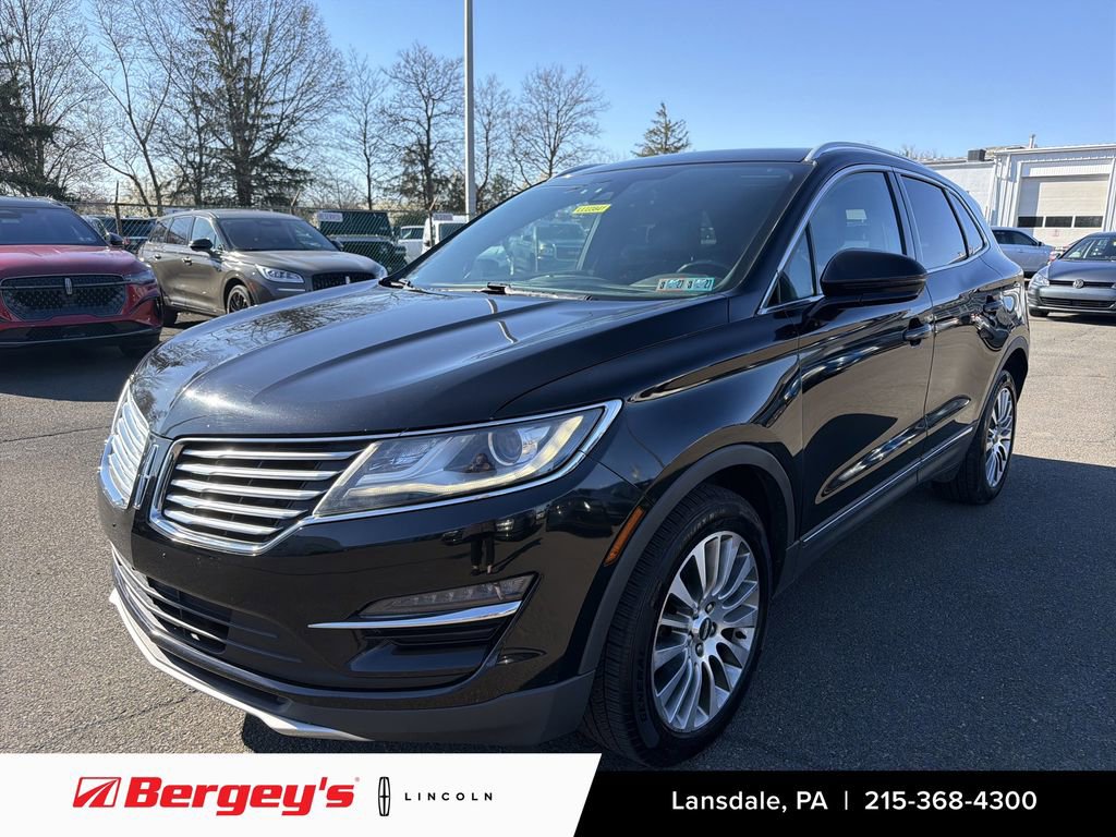 Used 2017 Lincoln MKC Reserve w/ Lincoln MKC Climate Package image 1