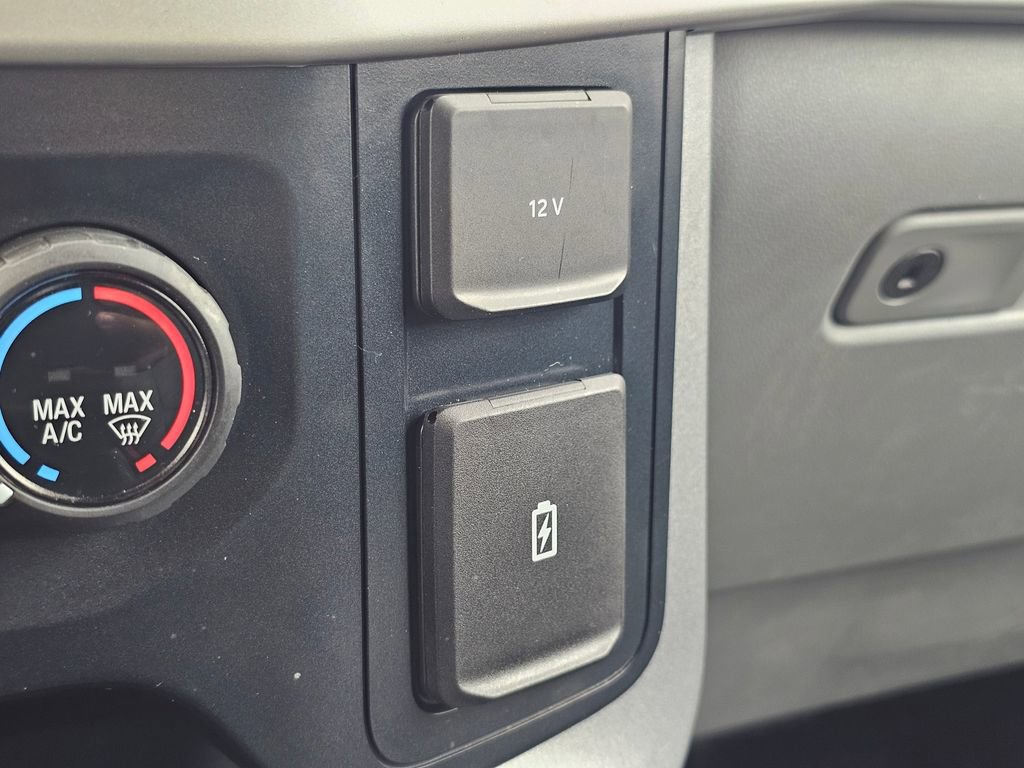 Used 2022 Ford F150 XLT w/ XTR Package AWD/4WD image 27