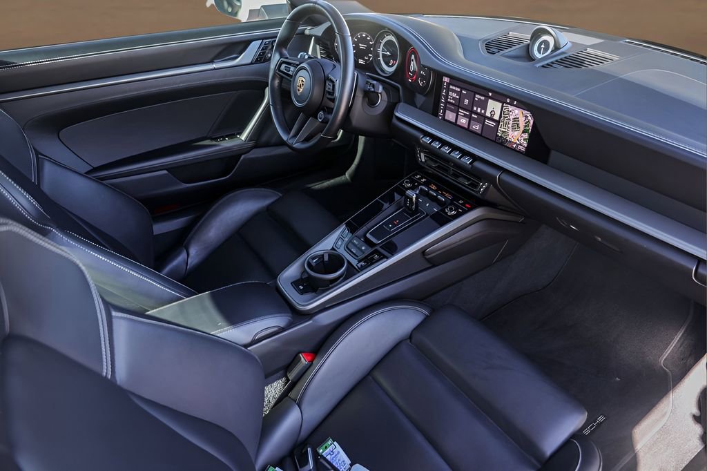 Used 2020 Porsche 911 Carrera S image 27