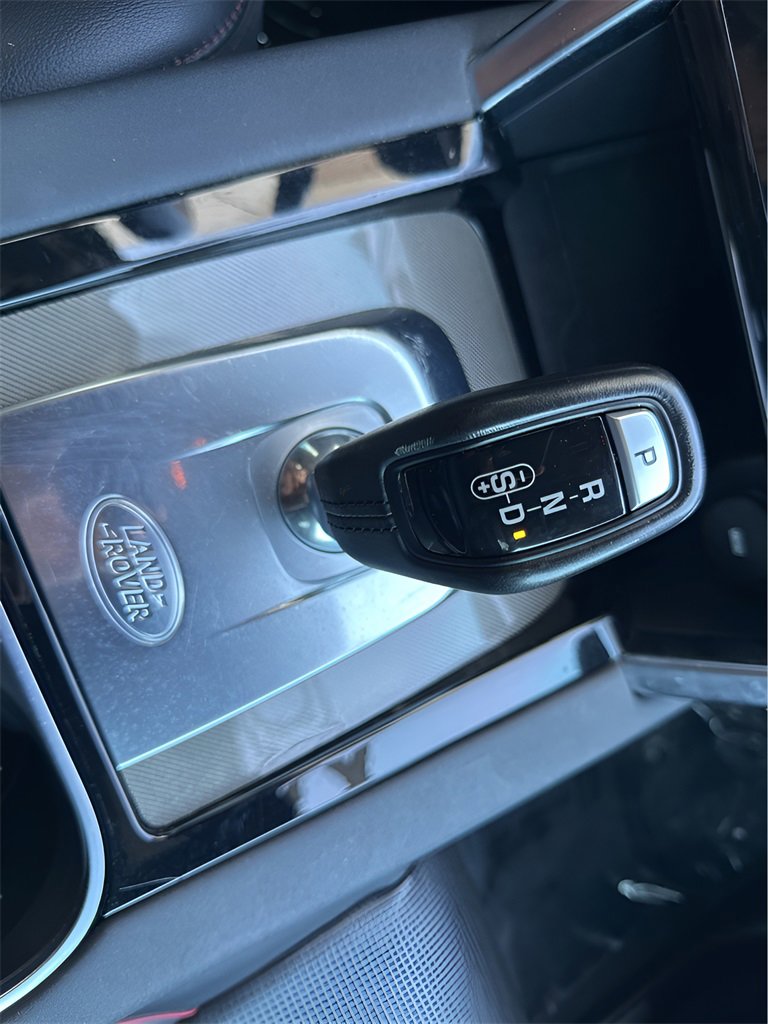 Used 2020 Land Rover Discovery Sport SE R-Dynamic image 52