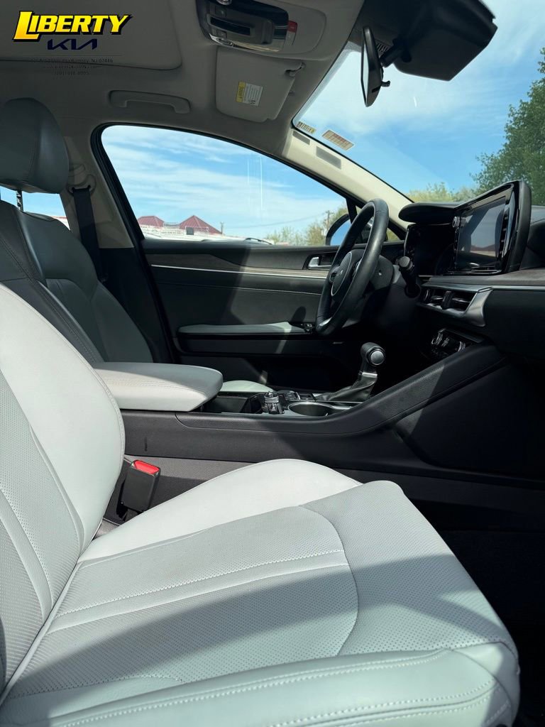 Used 2024 Kia K5 EX w/ EX Premium Package FWD image 9