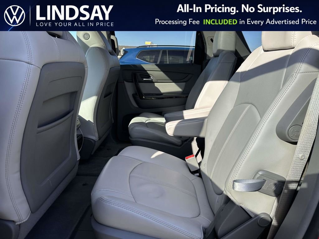 Used 2016 GMC Acadia SLT image 16