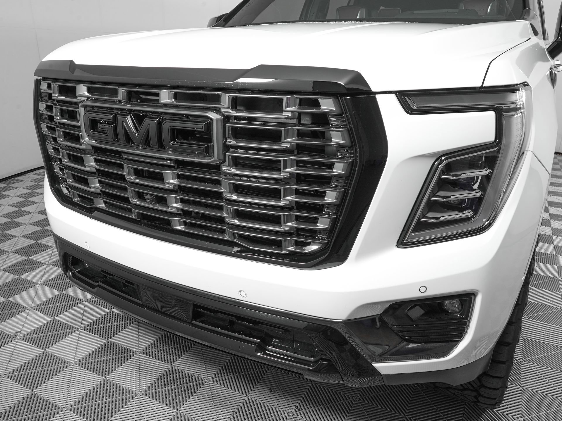 Used 2026 GMC Yukon Denali Ultimate AWD/4WD image 33