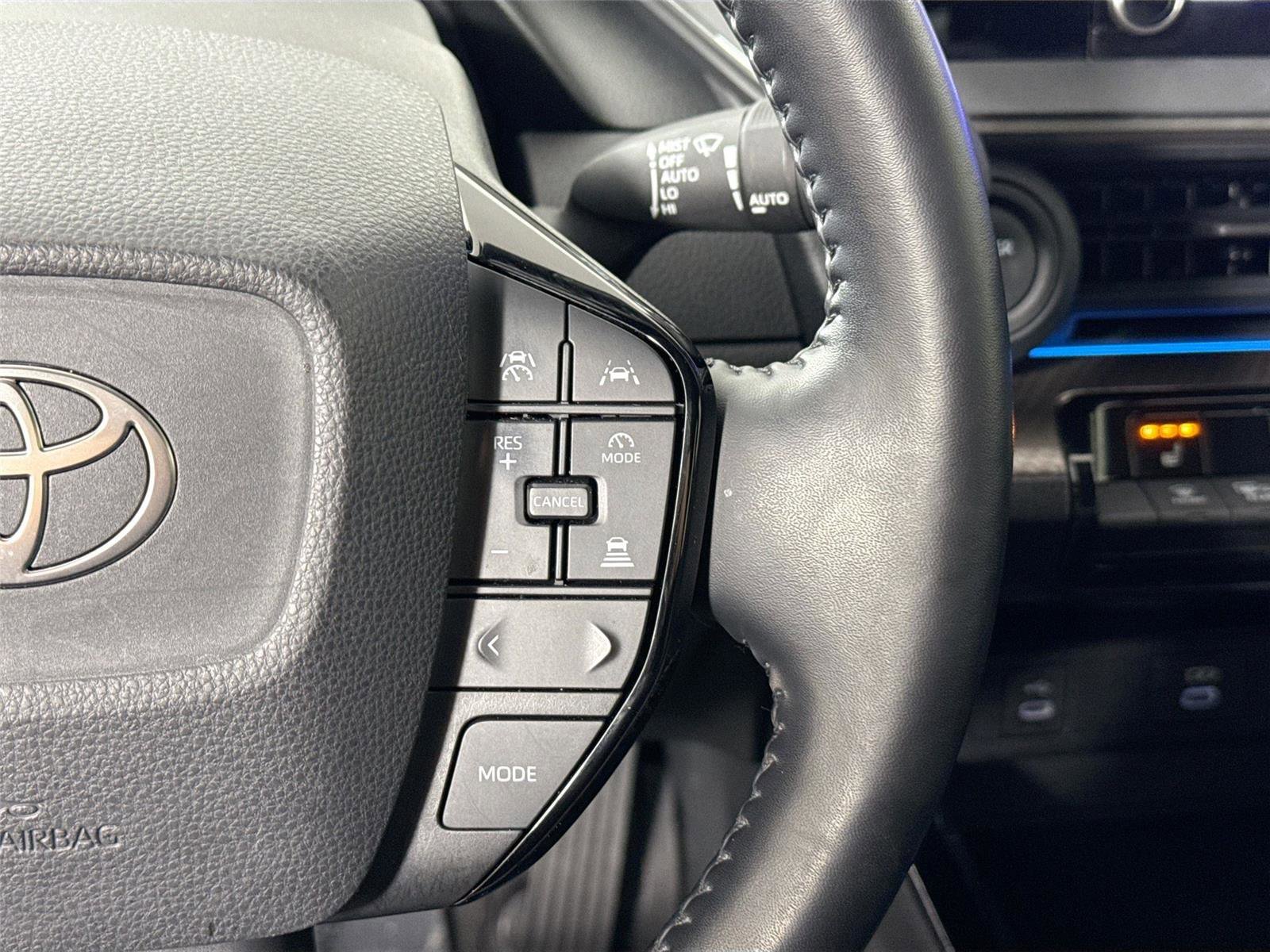 Used 2024 Toyota Prius XLE image 20