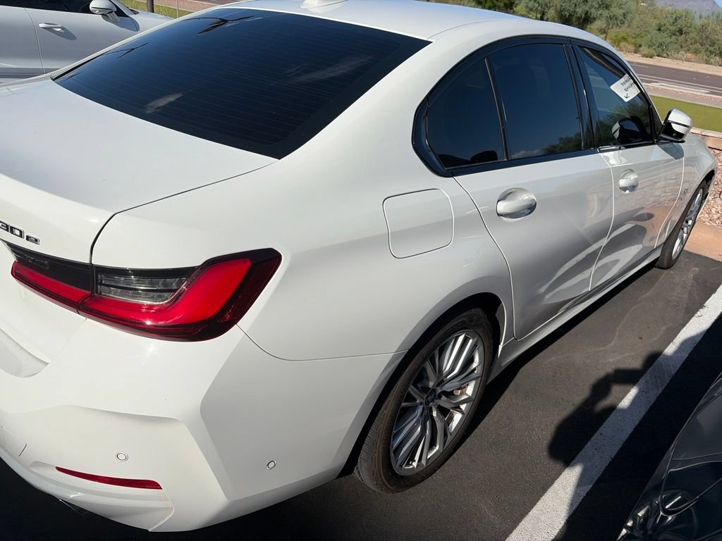 Certified 2023 BMW 330e w/ Premium Package RWD image 4
