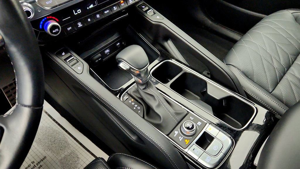 Used 2025 Kia Telluride SX Prestige X-Pro AWD/4WD image 16