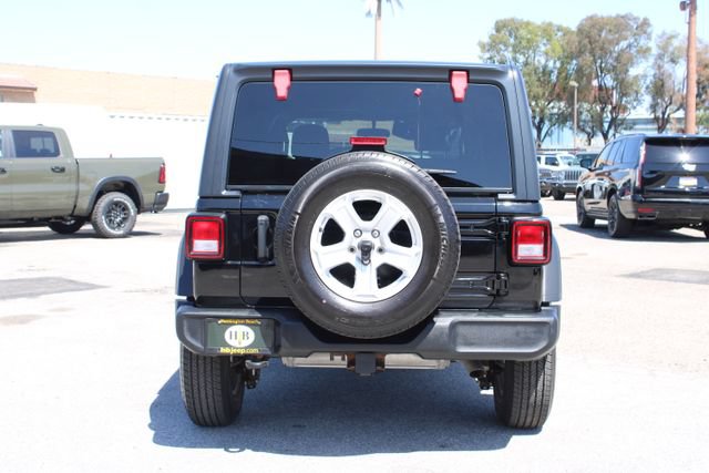 Used 2022 Jeep Wrangler Unlimited Sport AWD/4WD image 4