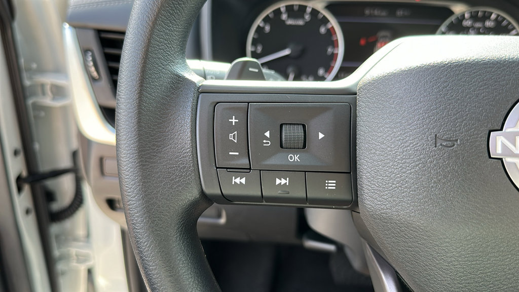 Certified 2025 Nissan Rogue S AWD/4WD image 18