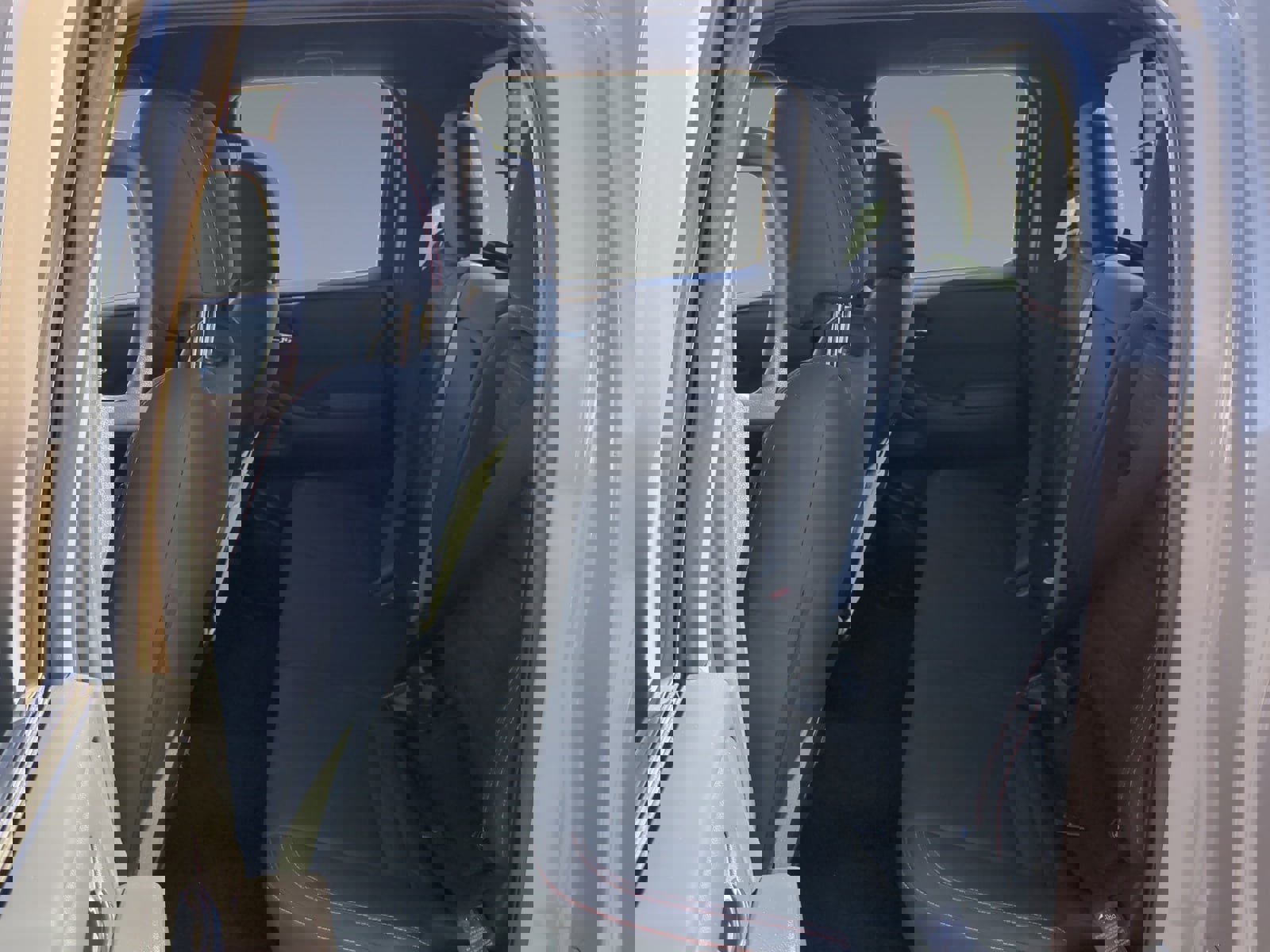 Used 2023 Nissan Frontier PRO-4X w/ Technology Package image 13