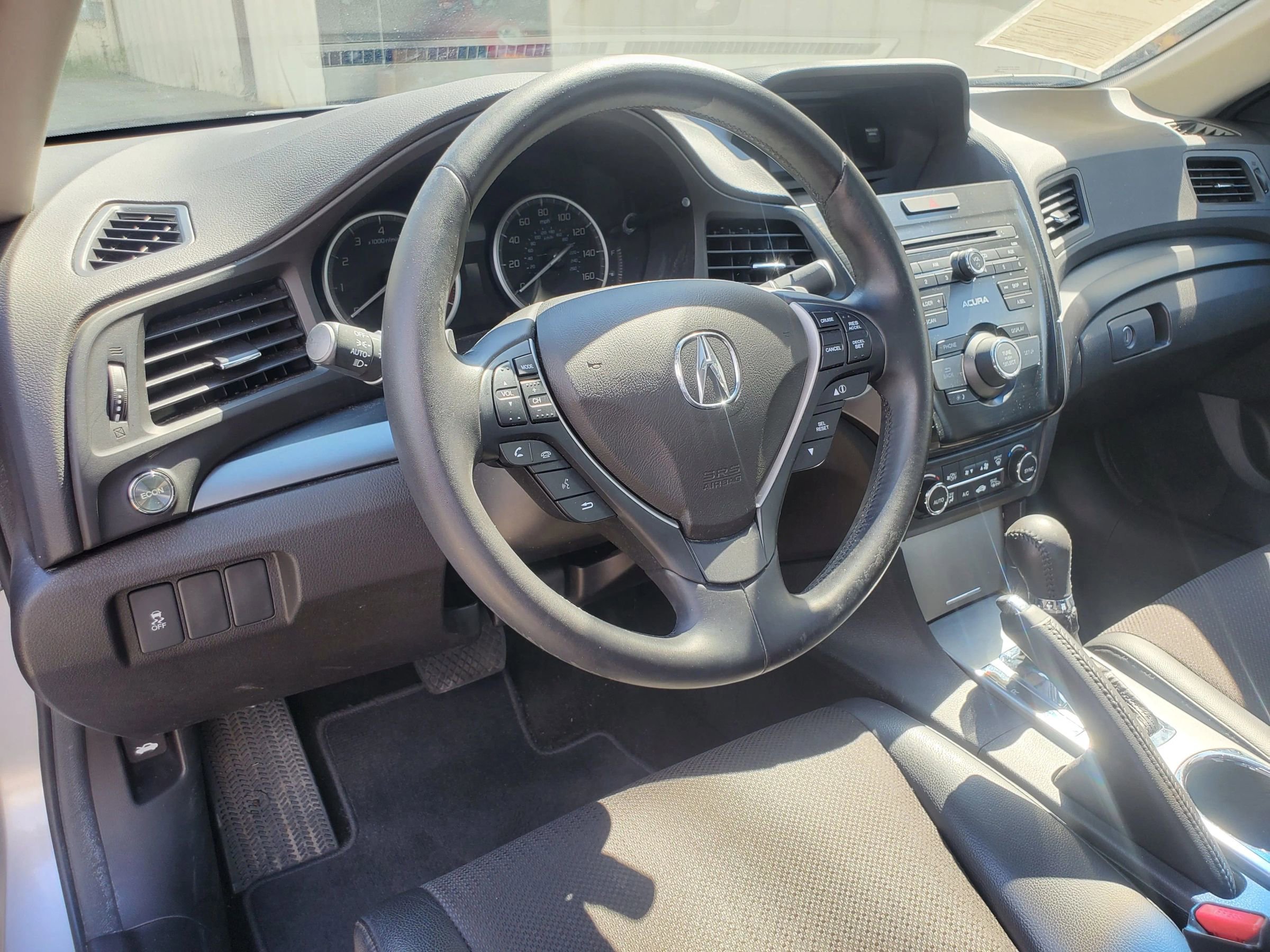 Used 2013 Acura ILX Hybrid FWD image 4