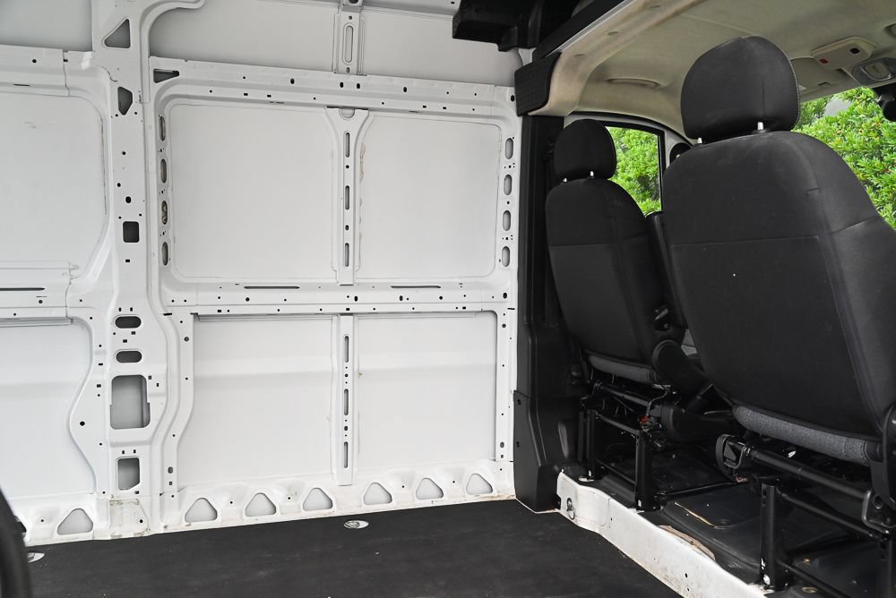 Used 2024 RAM ProMaster 2500 w/ Convenience Group FWD image 14