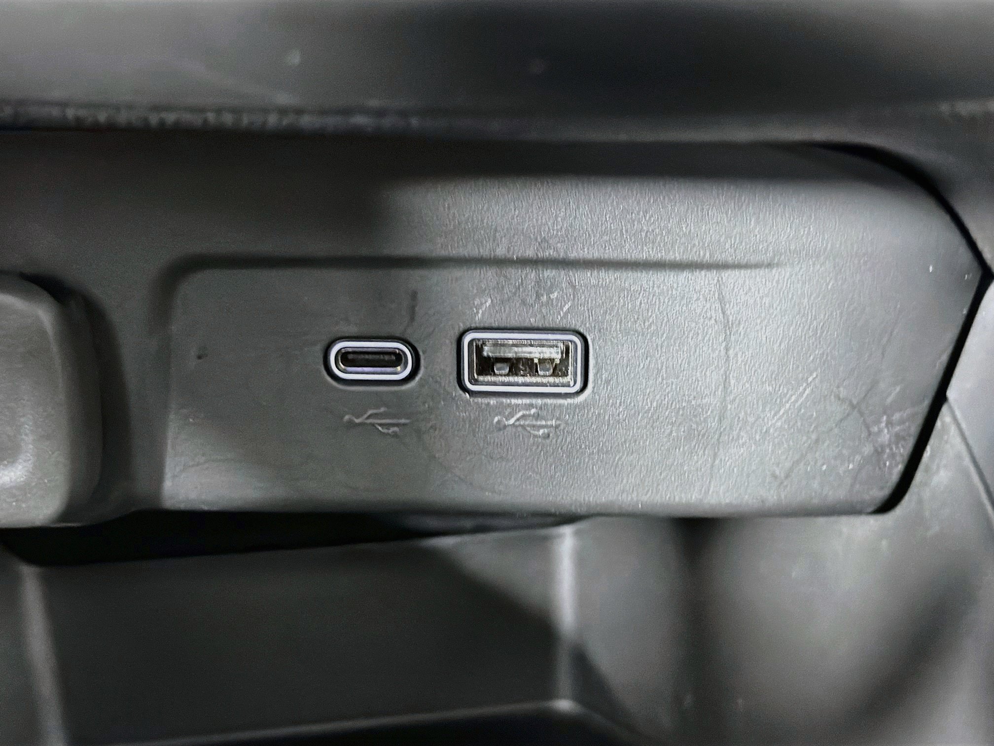 Used 2024 Chevrolet Trax RS w/ Driver Confidence Package FWD image 26