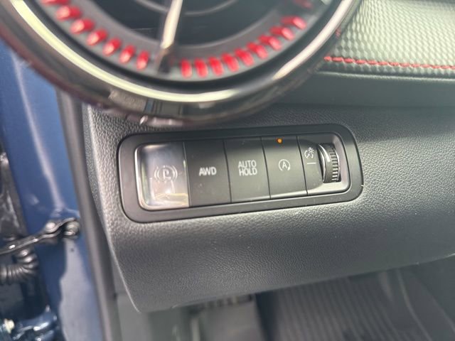 New 2026 Chevrolet Equinox RS w/ LPO, Floor Liner Package image 5