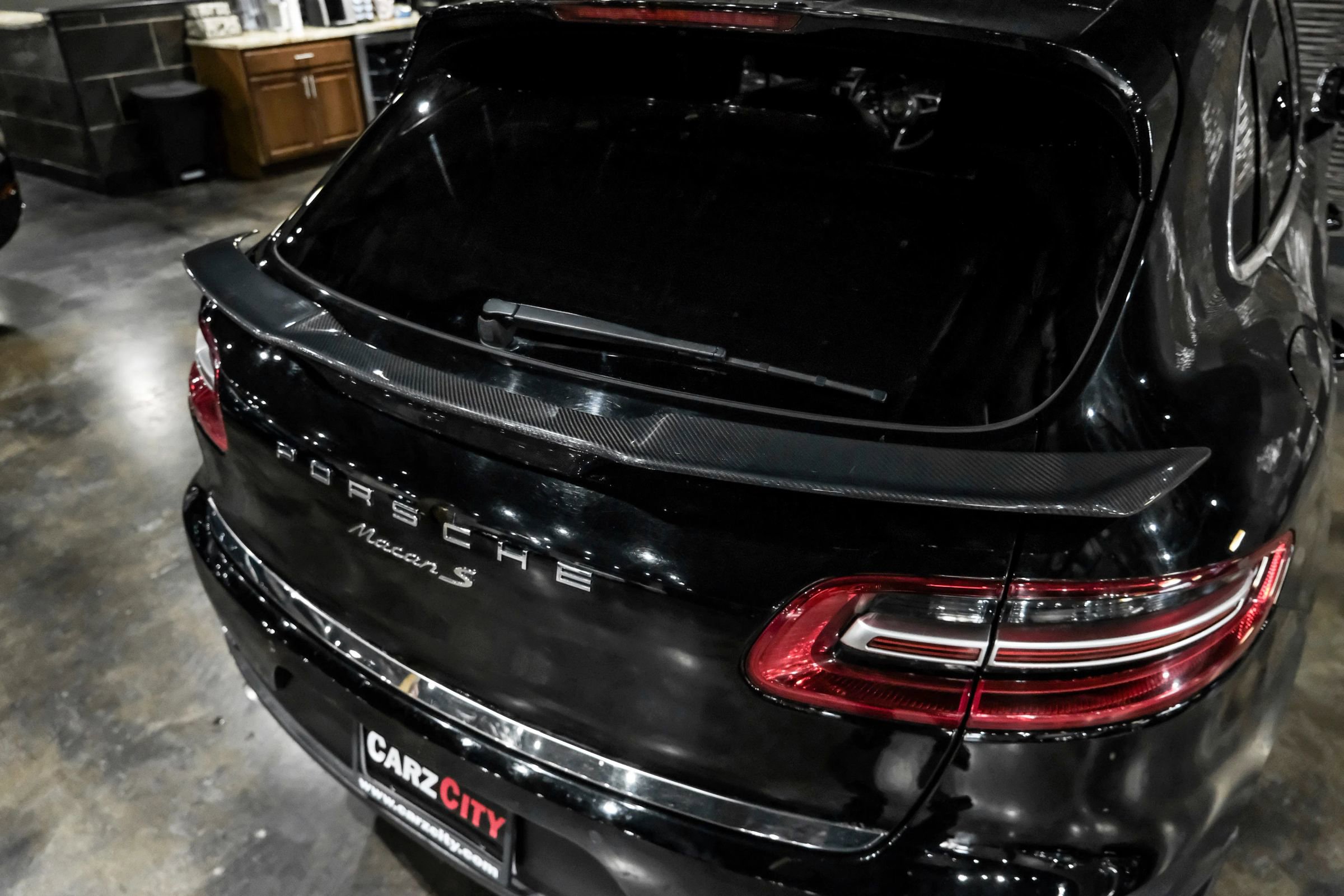 Used 2017 Porsche Macan S image 52