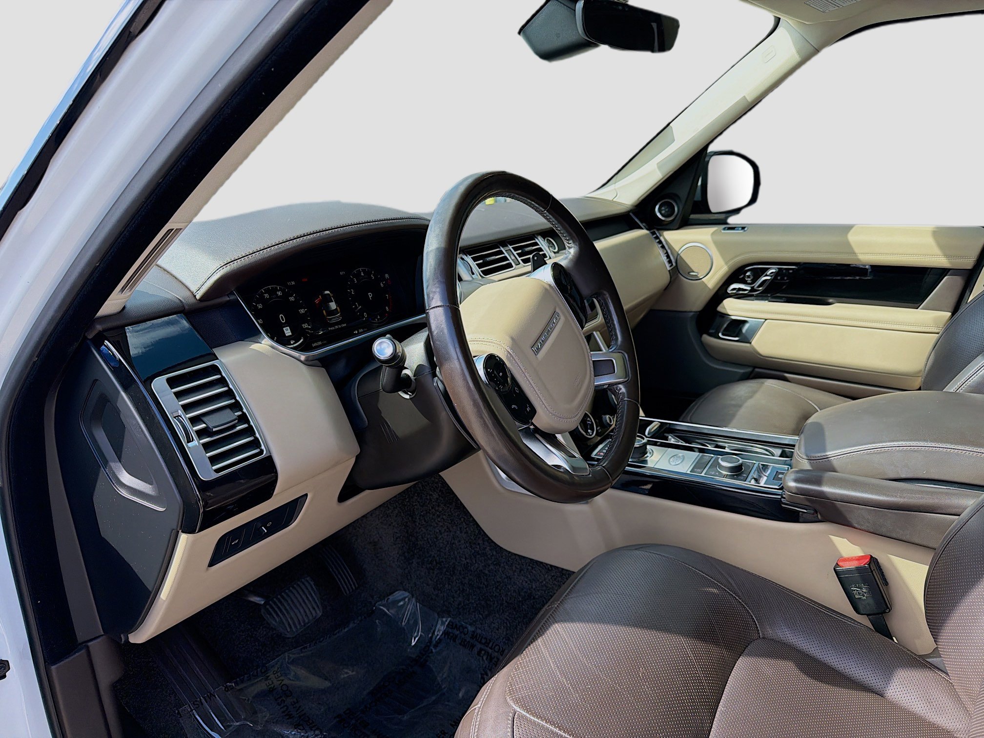 Used 2018 Land Rover Range Rover HSE image 9