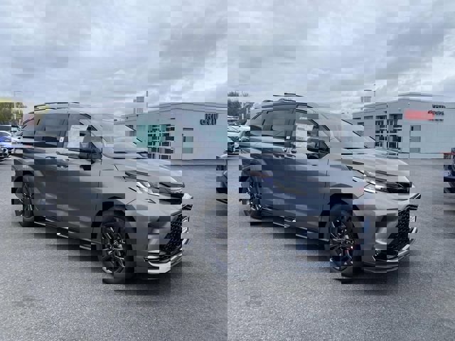 New 2026 Toyota Sienna XSE AWD/4WD image 1