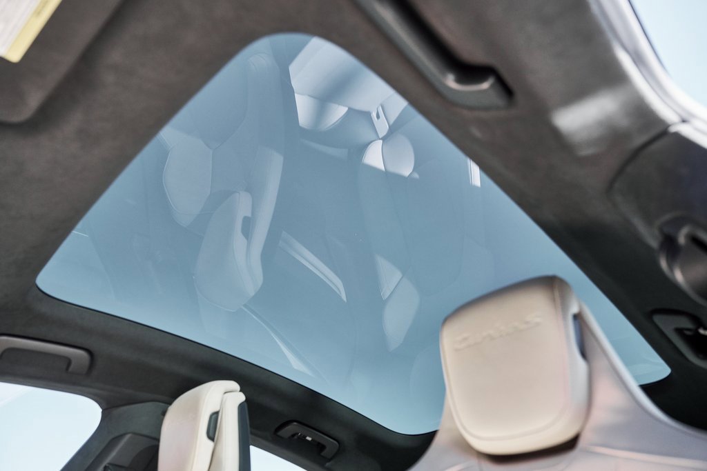 Used 2020 Porsche Taycan Turbo S image 50