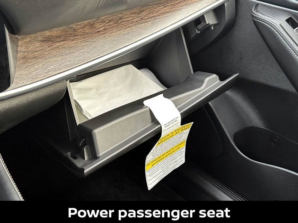 Certified 2025 Nissan Rogue Platinum w/ Tech Package image 40