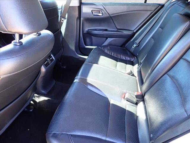 Used 2016 Honda Accord EX-L image 7