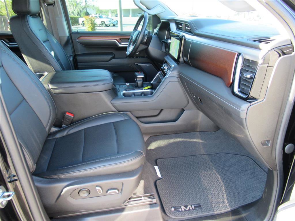 Used 2023 GMC Sierra 1500 Denali w/ Denali Reserve Package image 11