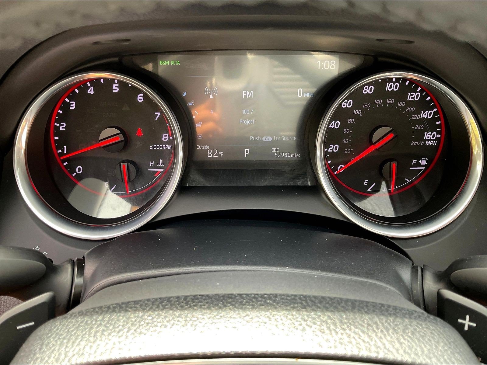 Used 2020 Toyota Camry XSE FWD image 13