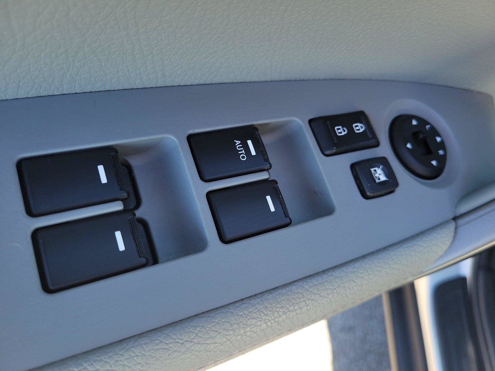 Used 2014 Kia Sorento LX FWD image 19