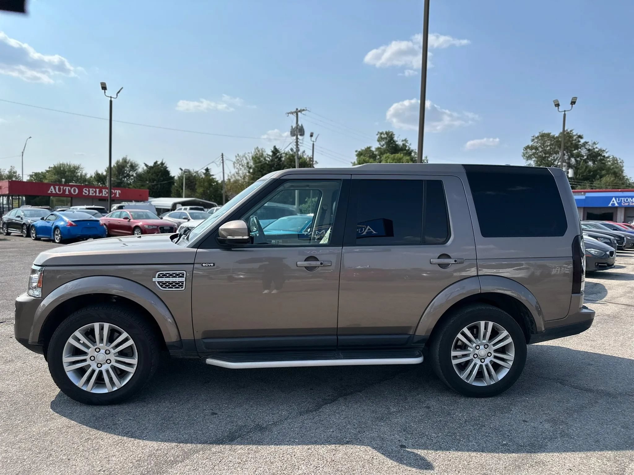 Used 2015 Land Rover LR4 HSE LUX AWD/4WD image 36