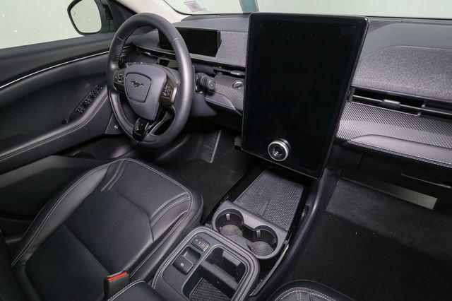 Used 2025 Ford Mustang Mach-E Premium AWD/4WD image 17