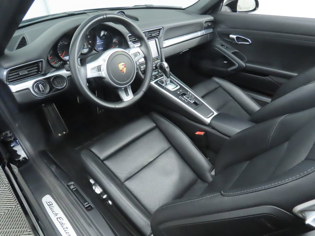 Used 2016 Porsche 911 Carrera Black Edition image 17