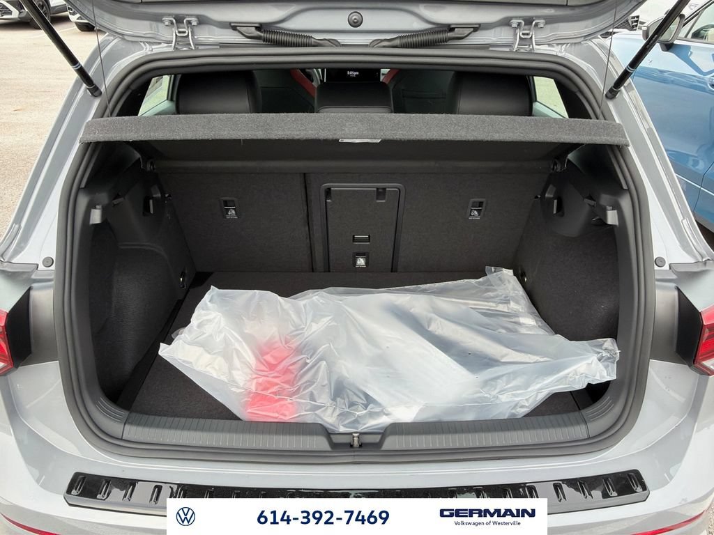 New 2026 Volkswagen GTI SE FWD image 11