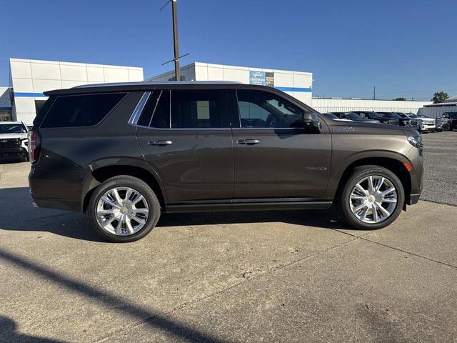Used 2021 Chevrolet Tahoe High Country w/ Premium Package image 6