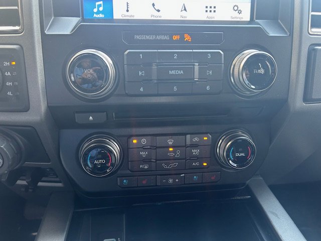 Used 2018 Ford F150 Raptor w/ Equipment Group 802A Luxury AWD/4WD image 29