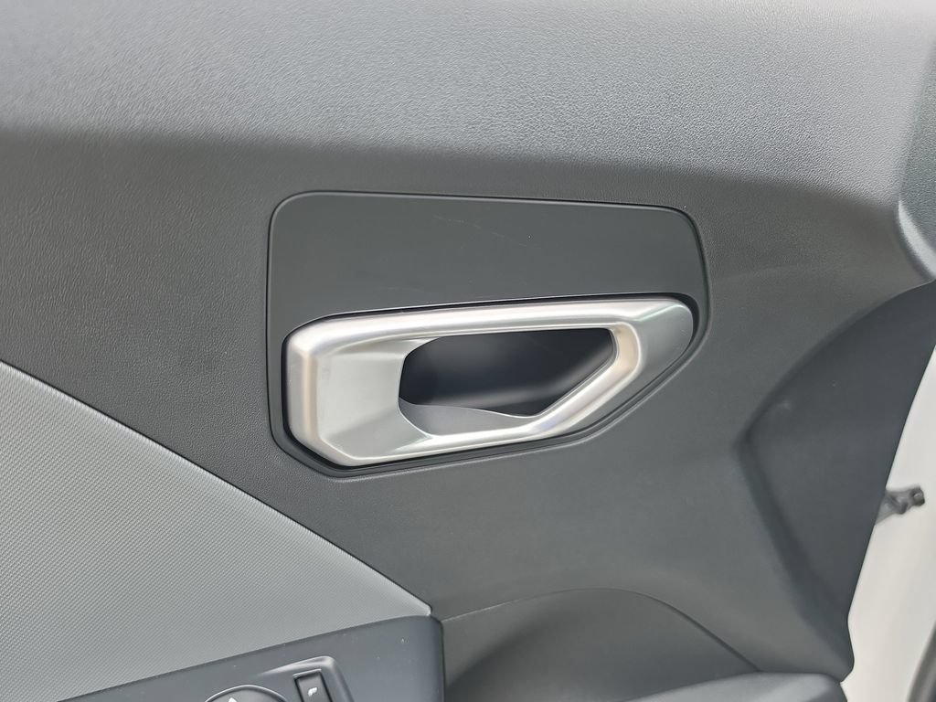 New 2026 Kia K4 FWD image 19