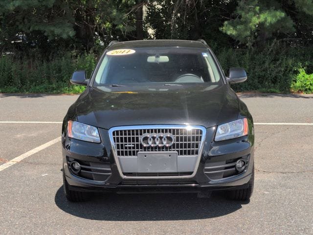 Used 2011 Audi Q5 2.0T Premium AWD/4WD image 2