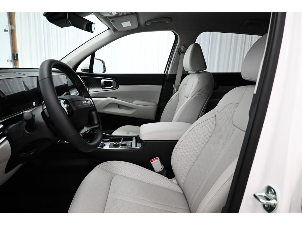 New 2026 Kia Sorento EX FWD image 17